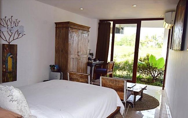 Villa Lotus 8 Canggu Buitenkant foto