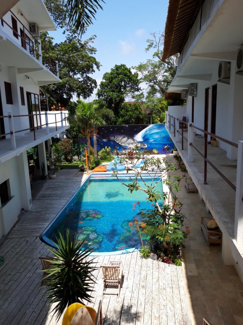 Villa Lotus 8 Canggu Buitenkant foto